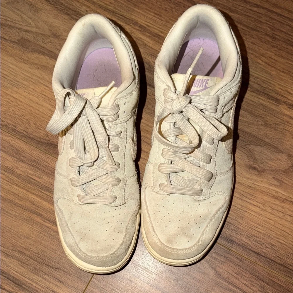 Nike Women's Beige Sneakers